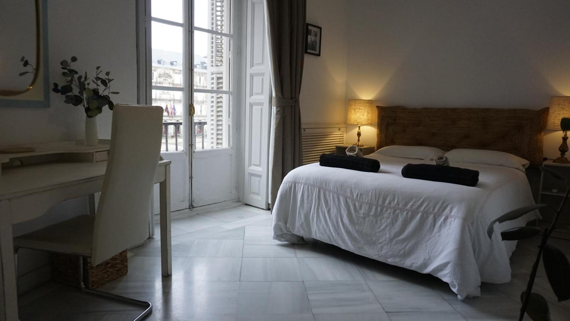 Amazing Apartment With Balconies To Plaza Mayor Madrid Exterior photo